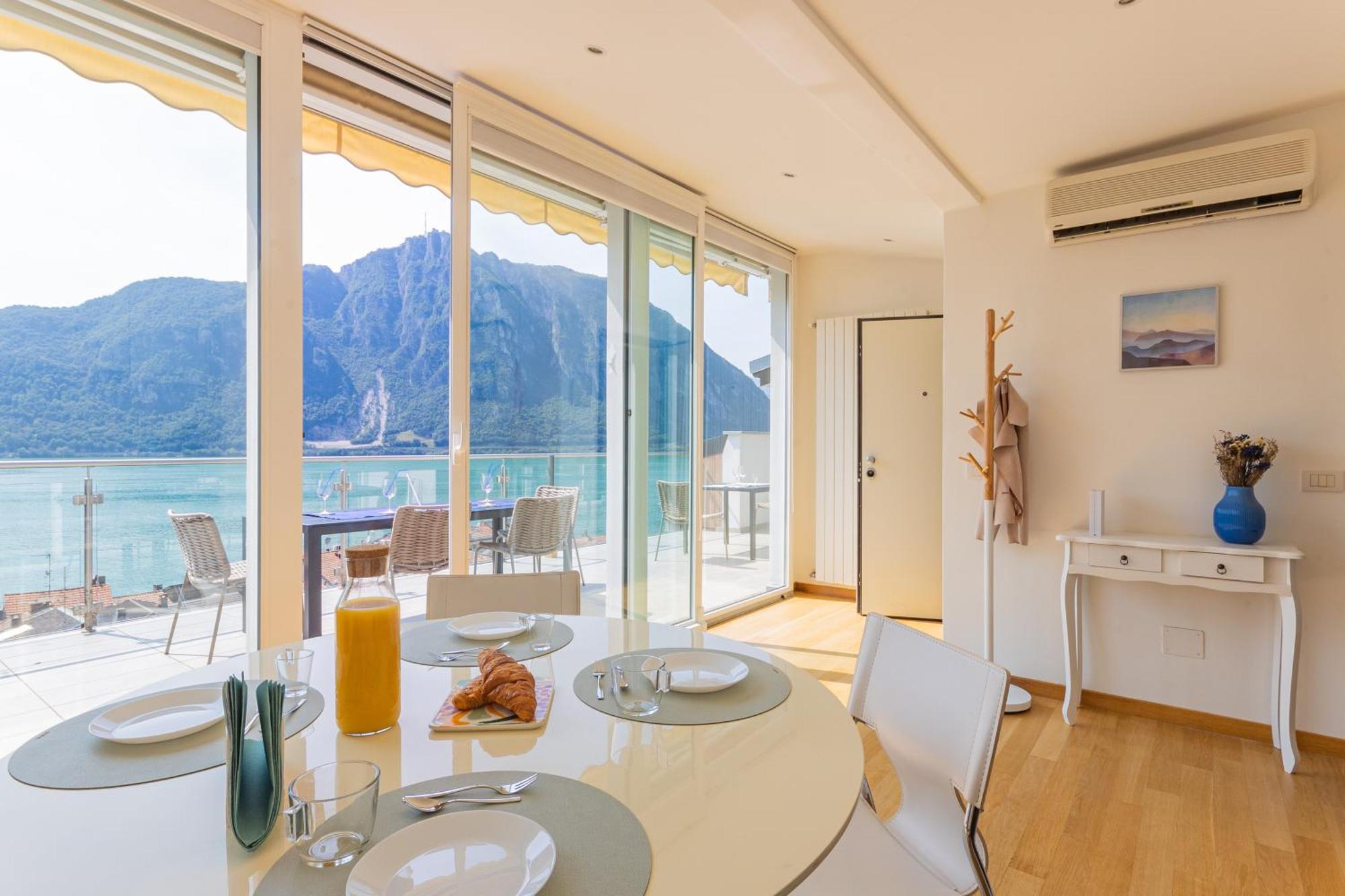Campione dʼItalia Casa Madlen - Bright Attic With Marvelous View 아파트 외부 사진
